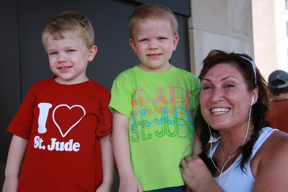 JoDee Messina St Jude Road Race by Bev Moser (723)