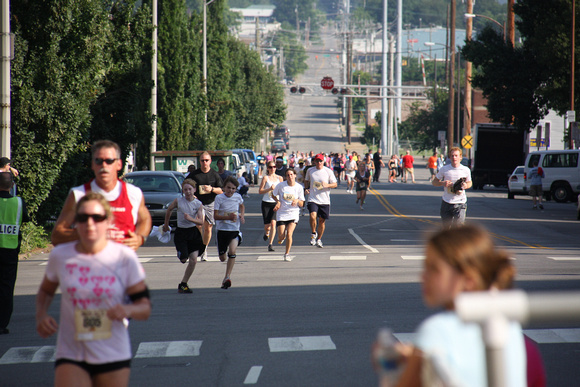 JoDee Messina St Jude Road Race by Bev Moser (507)